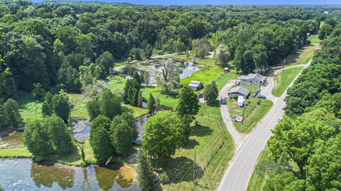 A home in LagrangeTownship_Cass