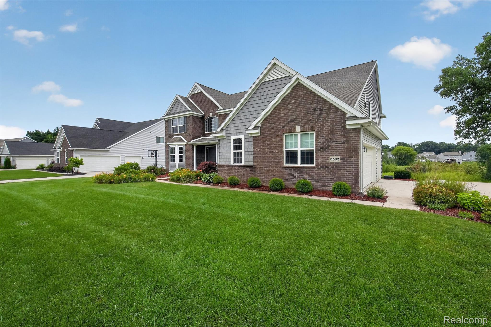 5532 Hartman Court