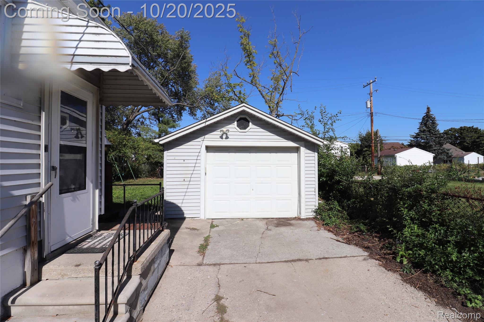 15105 Charles R Avenue