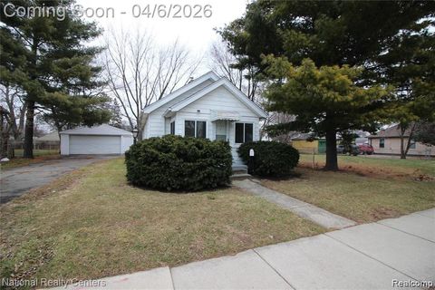 7547 Stephens Center Line City MI 48015