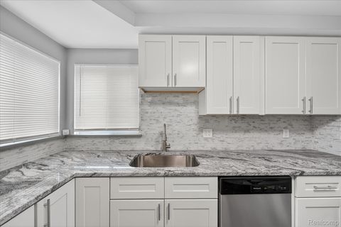 Tiny photo for 31244 Rosslyn Avenue, Garden City City, MI 48135 (MLS # 20261021722)