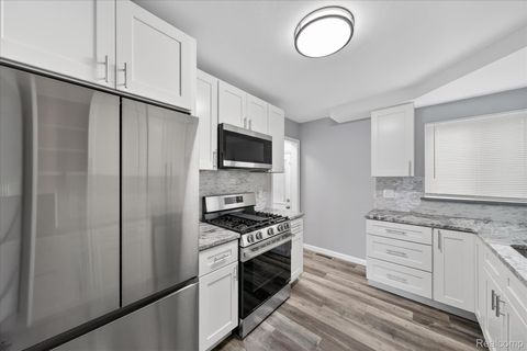 Tiny photo for 31244 Rosslyn Avenue, Garden City City, MI 48135 (MLS # 20261021722)