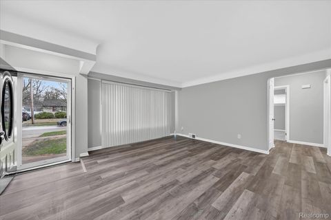 Tiny photo for 31244 Rosslyn Avenue, Garden City City, MI 48135 (MLS # 20261021722)