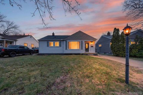 Tiny photo for 31244 Rosslyn Avenue, Garden City City, MI 48135 (MLS # 20261021722)