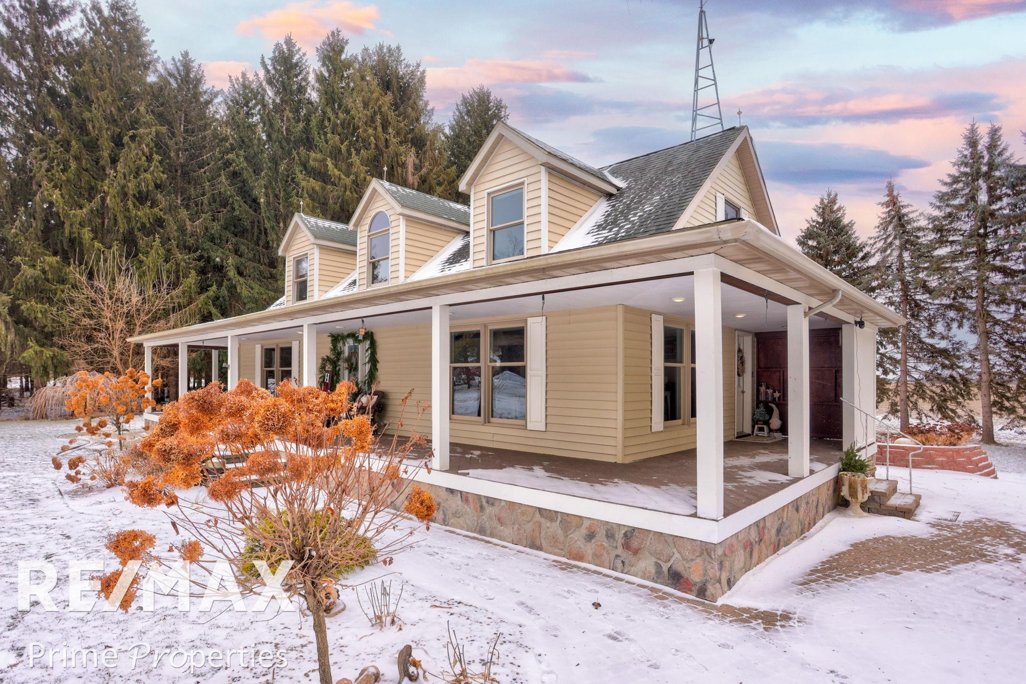 1205 Pine Lake Trail