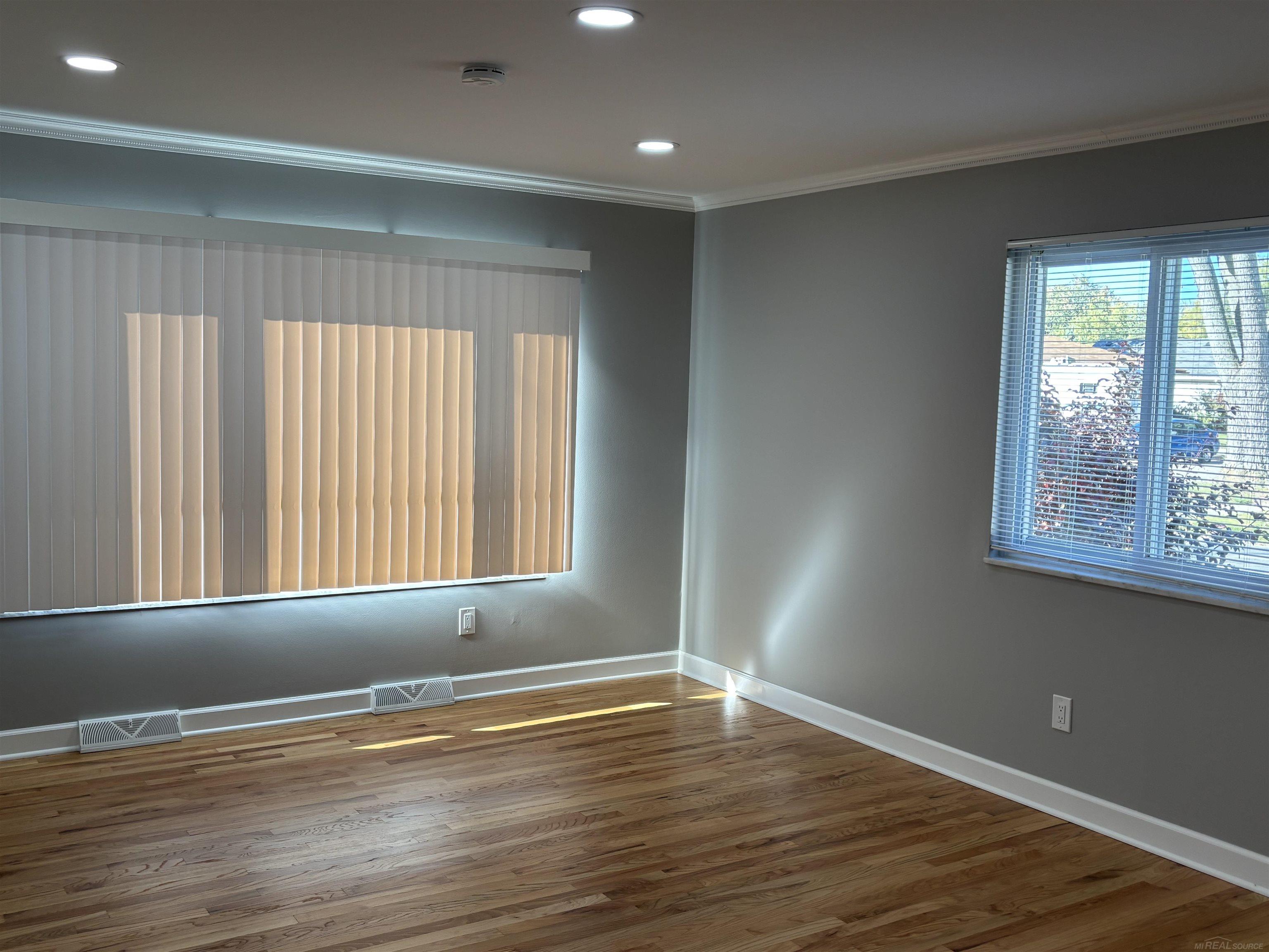 1546 Richmond Avenue