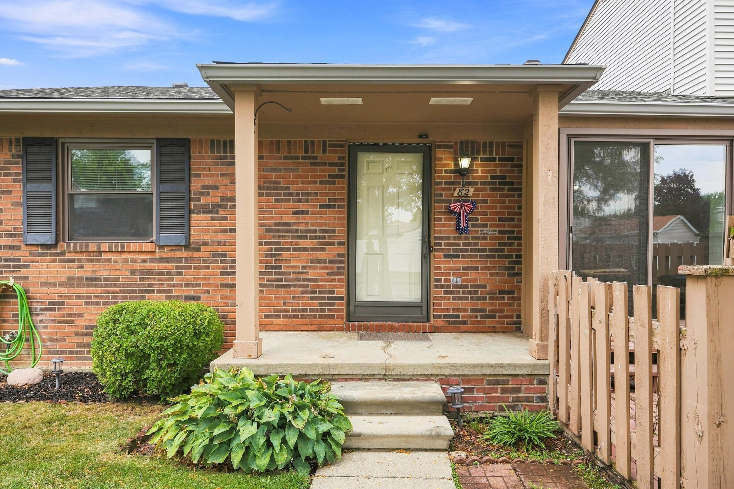 2071 Vine Way Drive 82