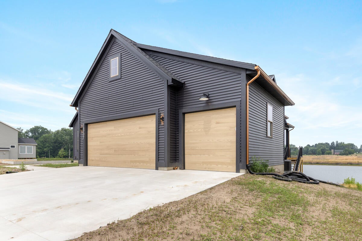 1857 Northfield Court SW