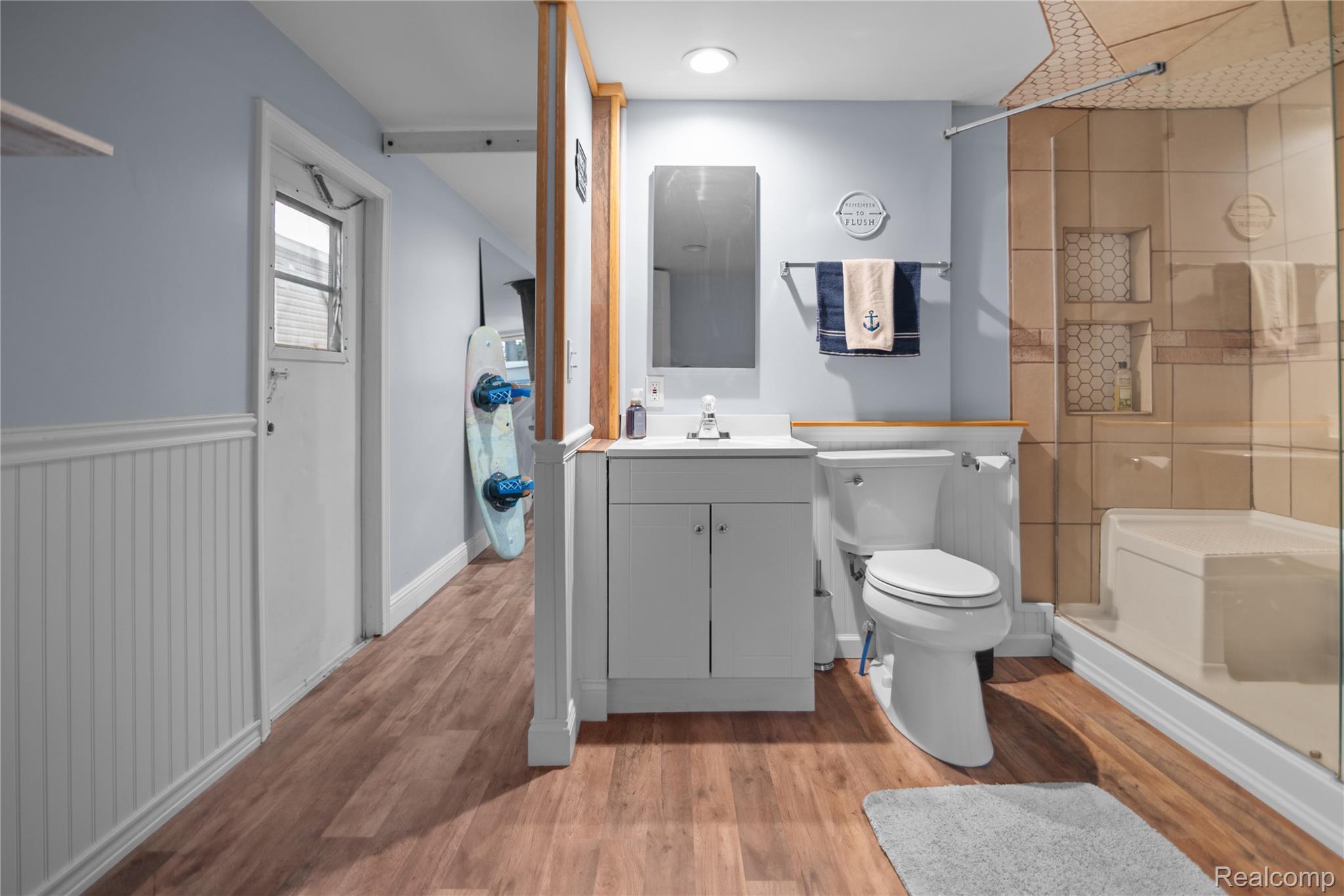 Green Oak Township, Michigan 48178, United States, 1 Bedroom Bedrooms, ,1 BathroomBathrooms,Residential,Active,214038