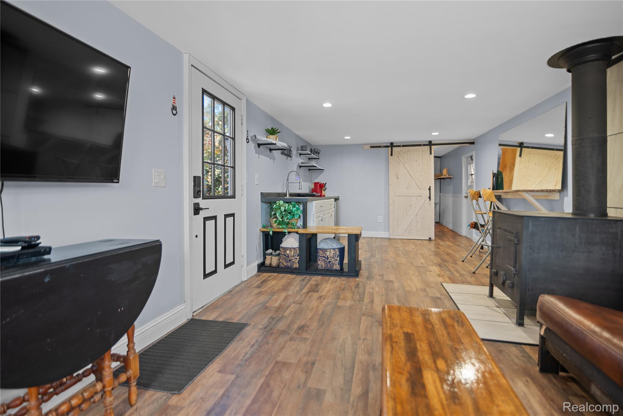 Green Oak Township, Michigan 48178, United States, 1 Bedroom Bedrooms, ,1 BathroomBathrooms,Residential,Active,214038