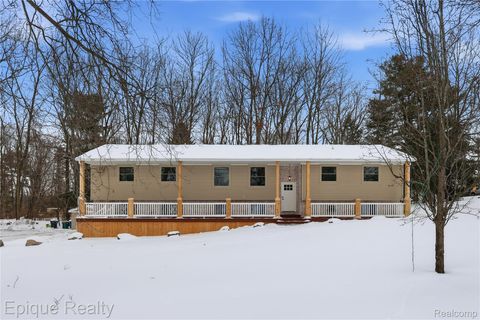 4563 Clifford Road Genoa Township MI 48116
