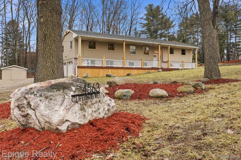 4563 Clifford Road Genoa Township MI 48116