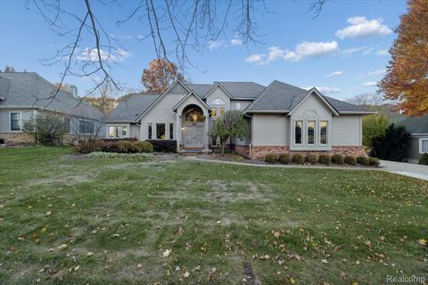 2856 Havenwood Drive White Lake Charter Township MI 48383