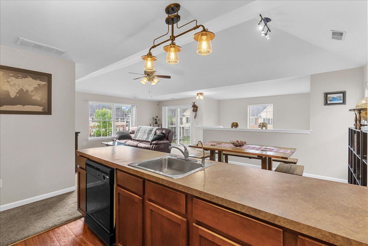 3143 Kneeland Circle