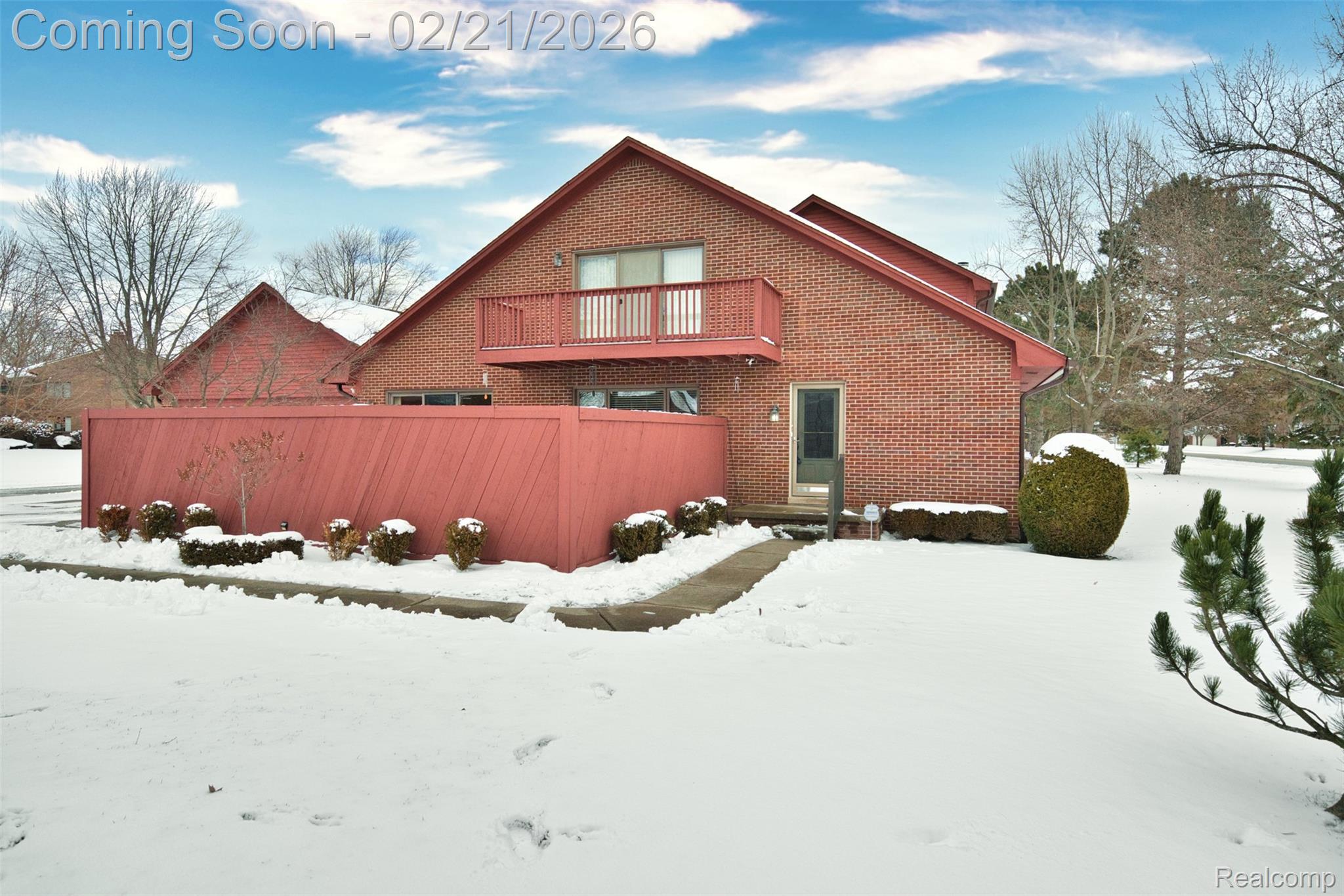 42192 Lochmoor Street 35