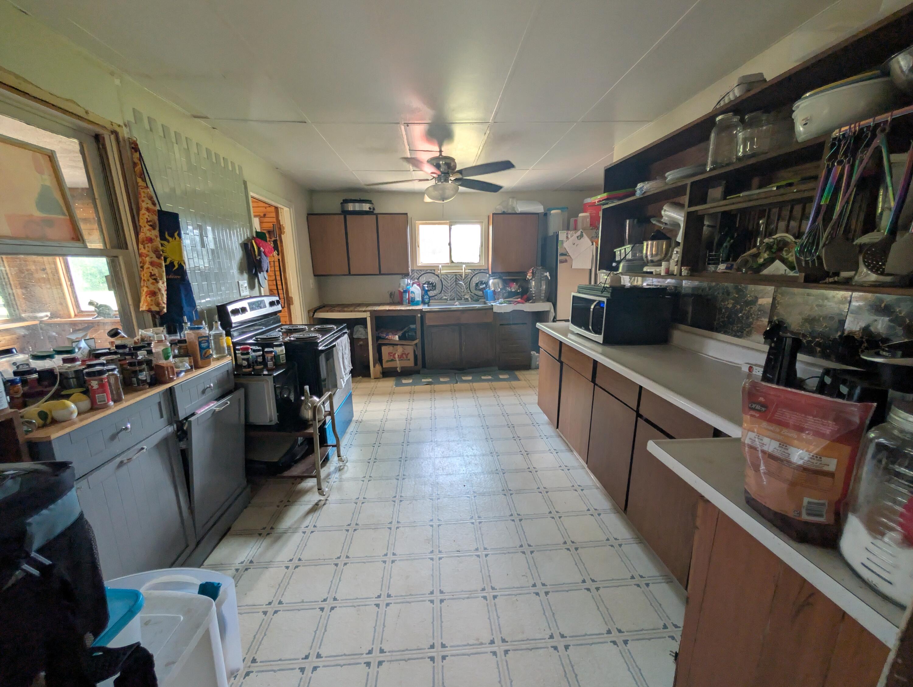 320 E Long Lake Road