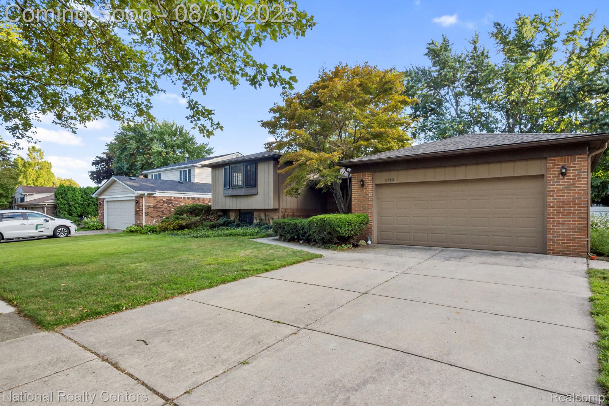5785 Patterson Drive