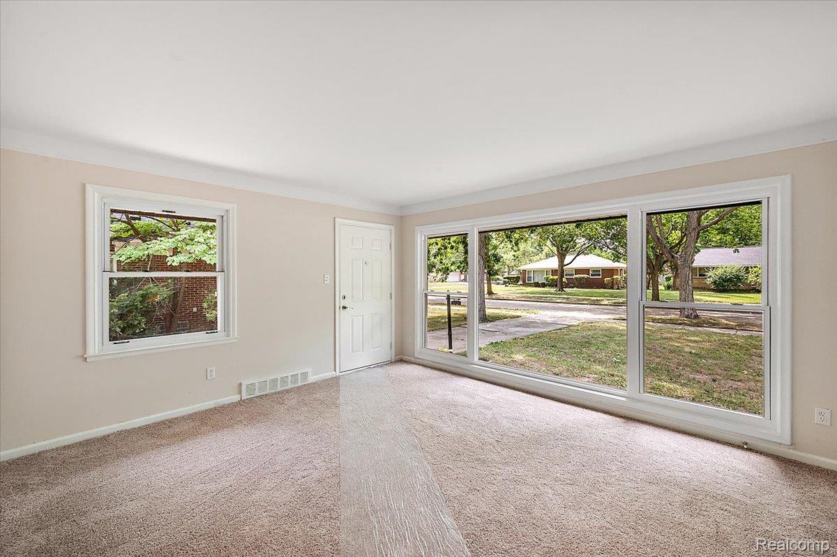 27626 Lexington Parkway