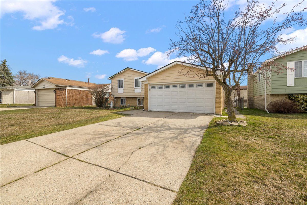 39392 Owendale Drive