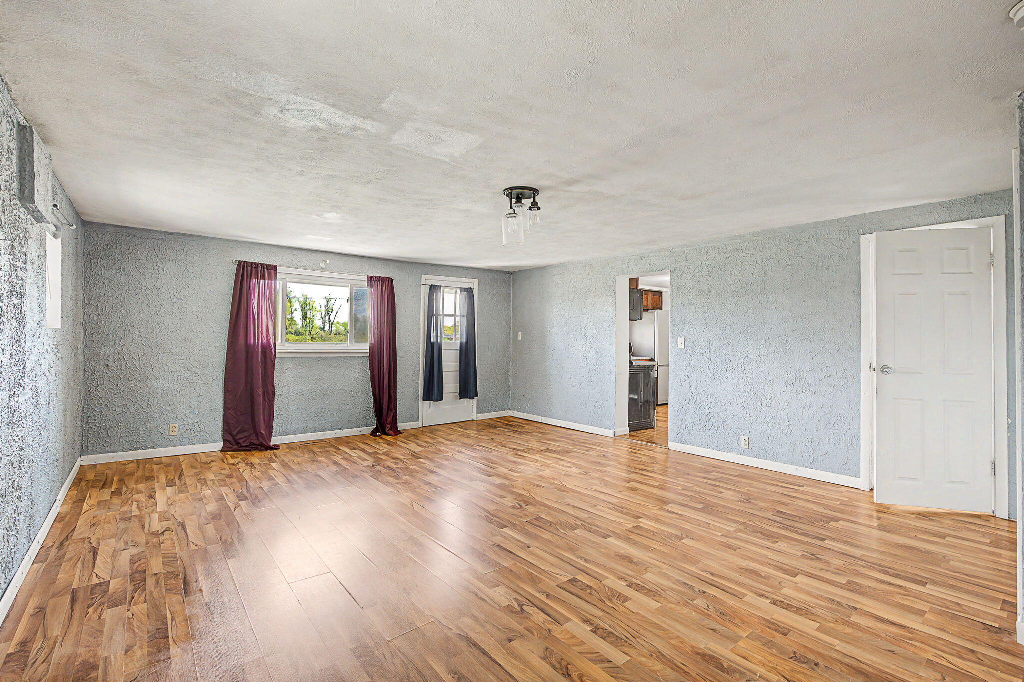 11641 17 Mile Road