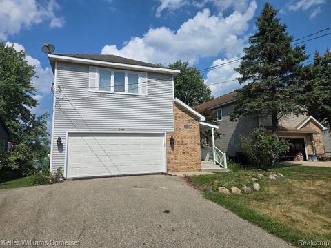 1664 S Newman Road Orion Charter Township MI 48362