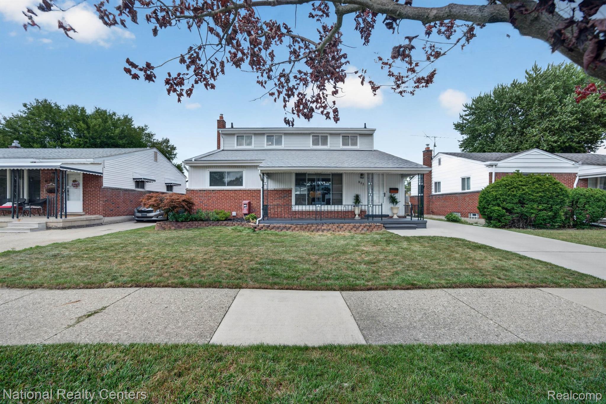 833 Bernie Lane