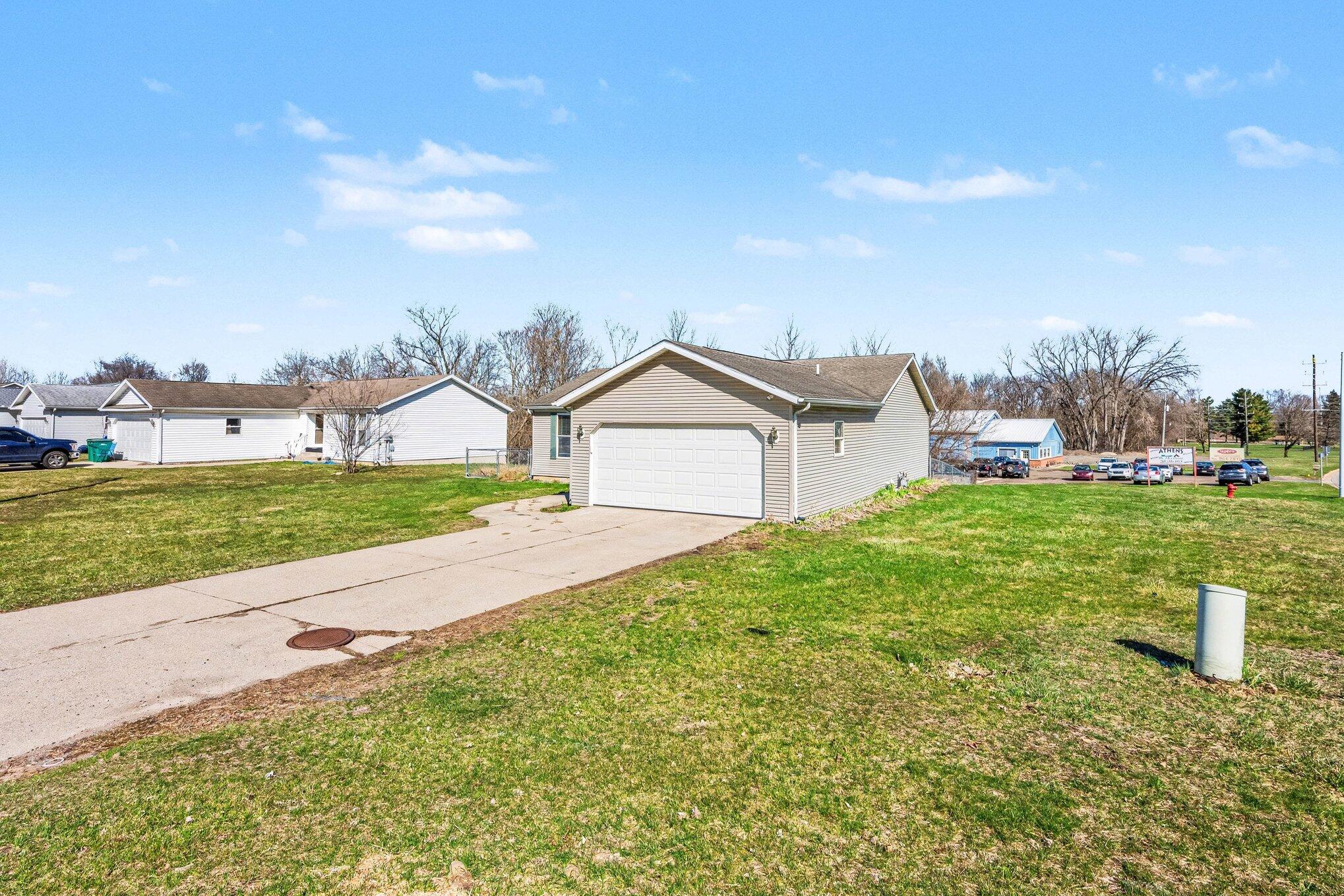 4 N New Moon Terrace