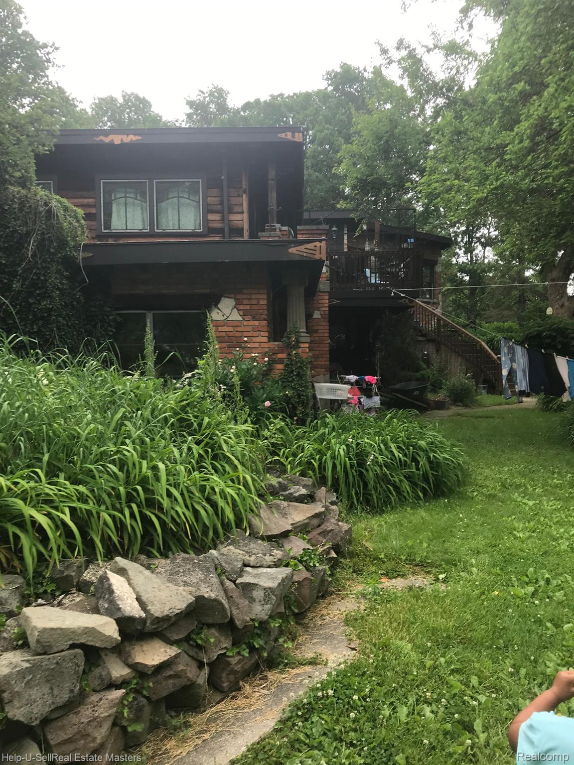 3237 VINCENT Road