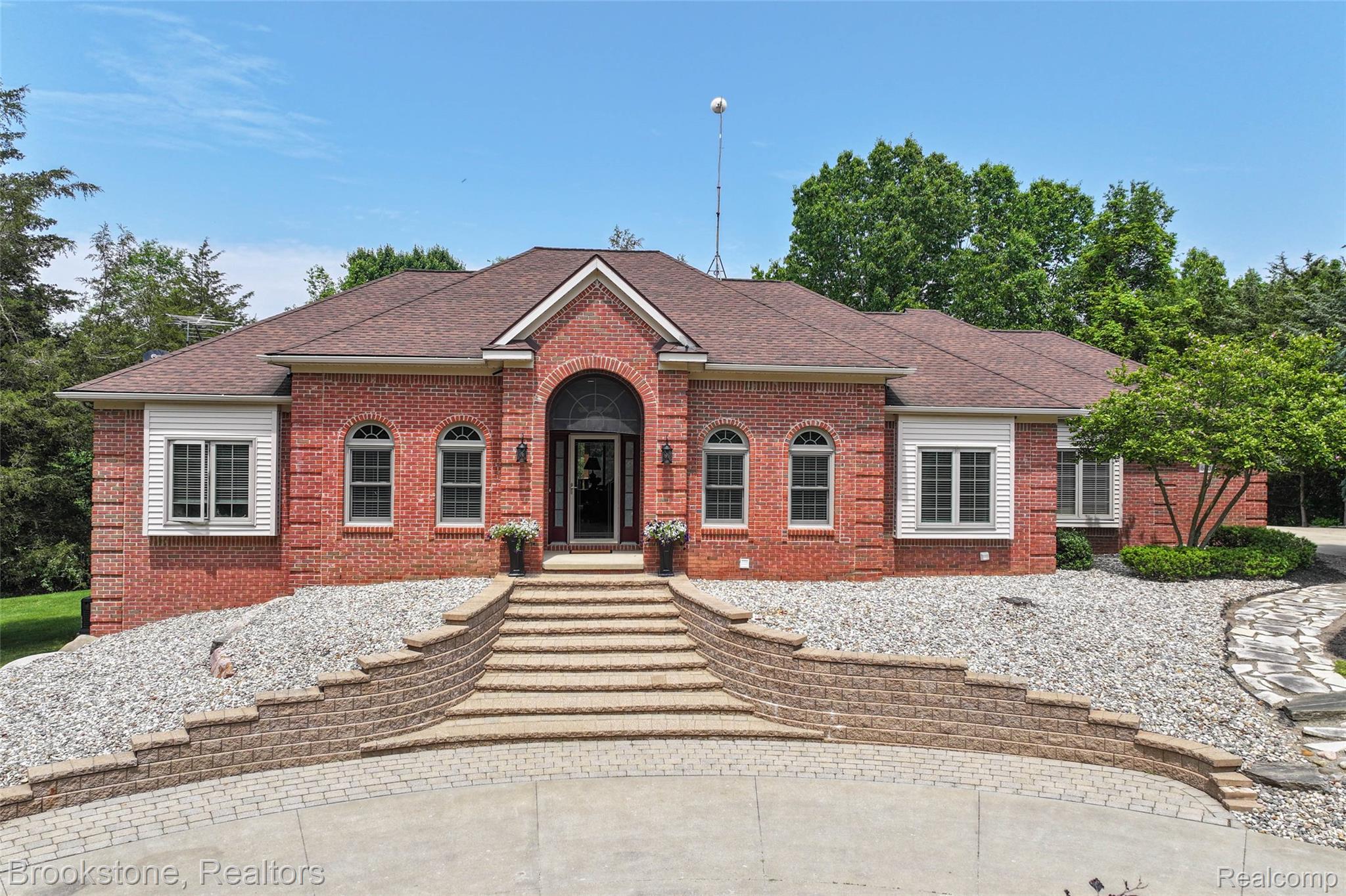 6439 Cohoctah Road