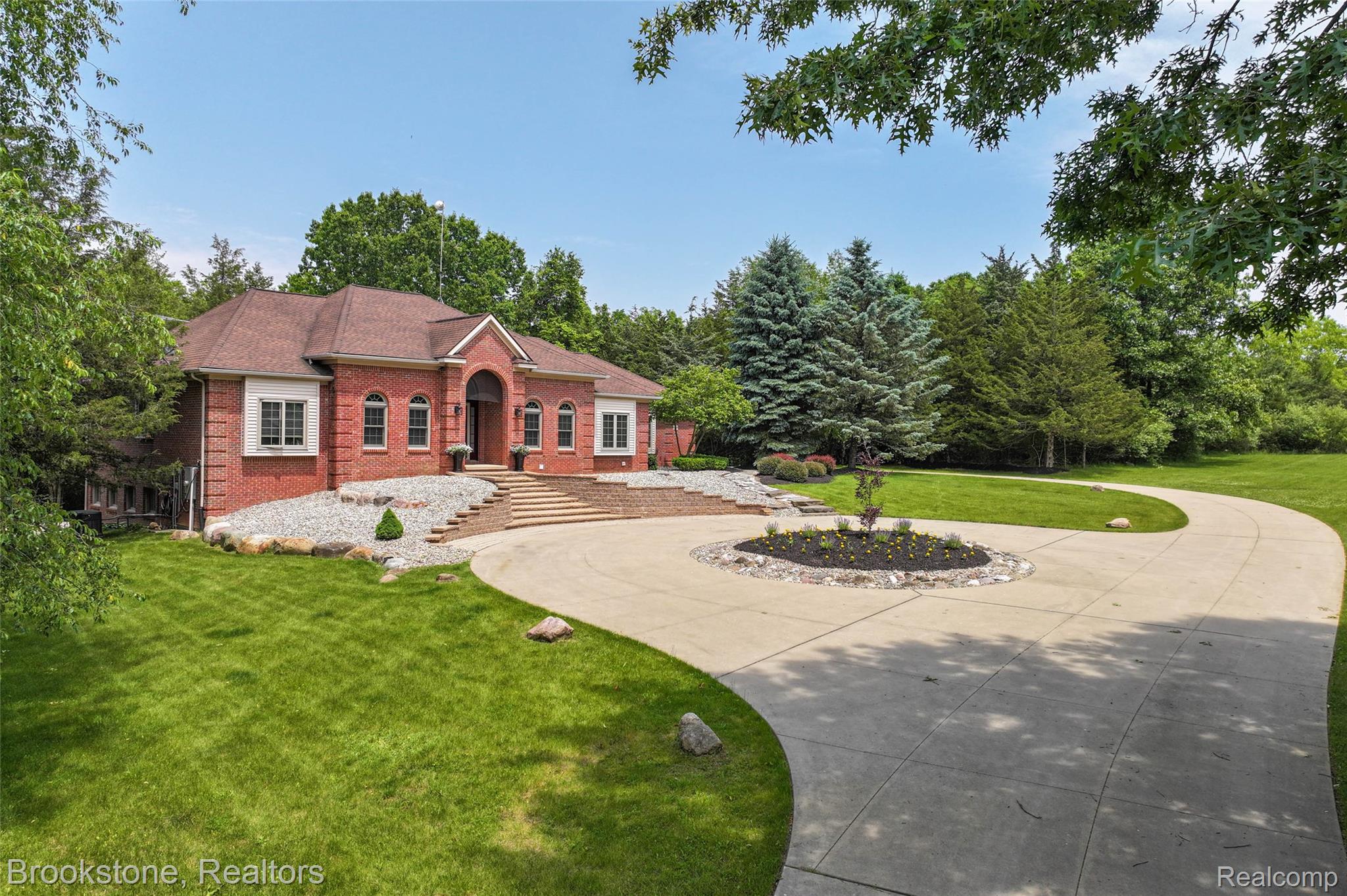 6439 Cohoctah Road