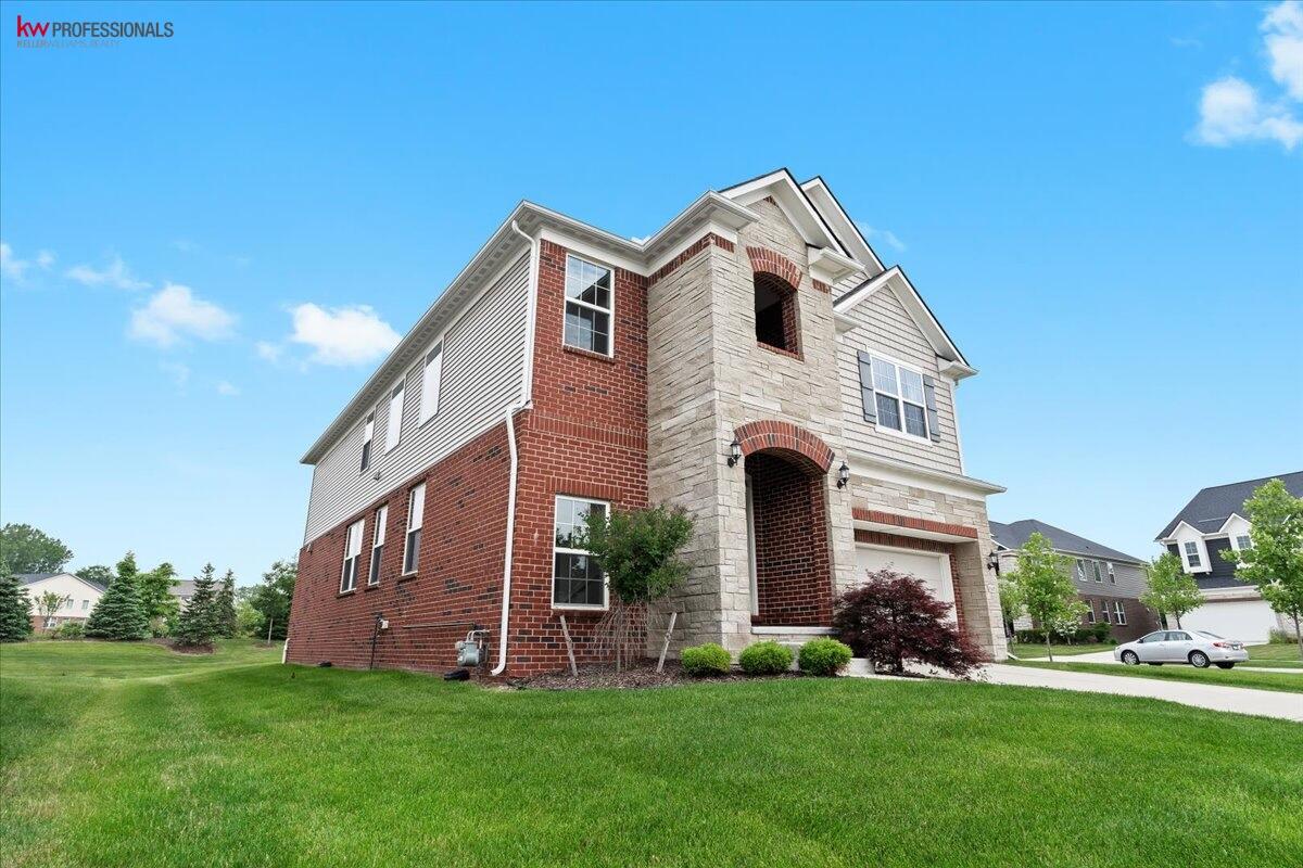 945 Reef Drive