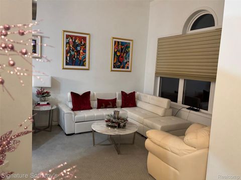 Tiny photo for 1931 Eagle Pointe, Bloomfield Charter Township, MI 48304 (MLS # 20251060604)