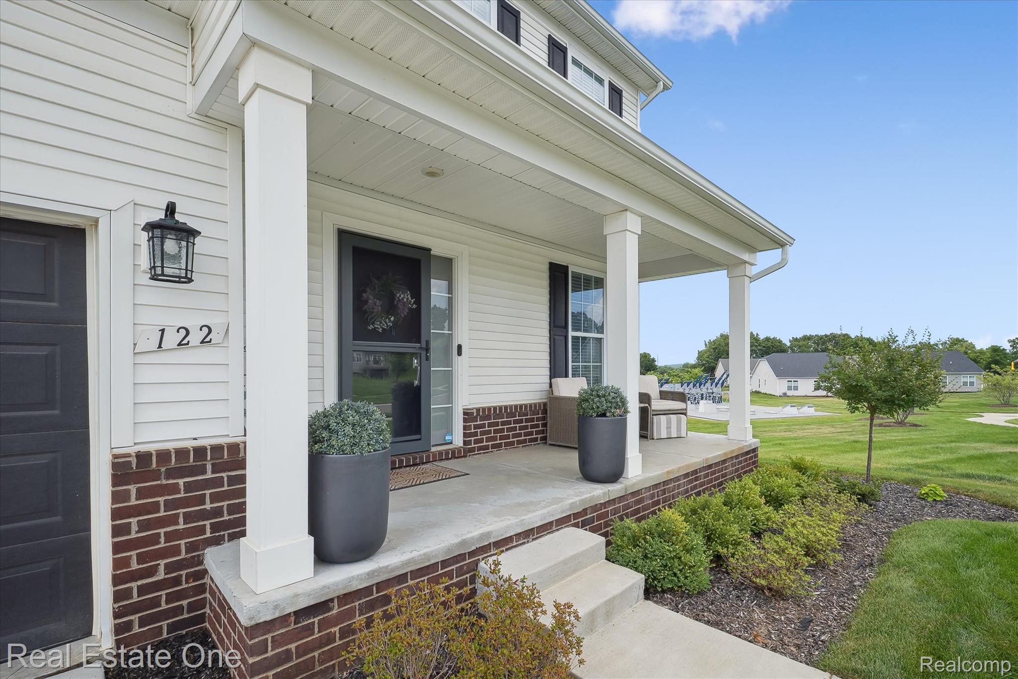 122 Saddleback Court