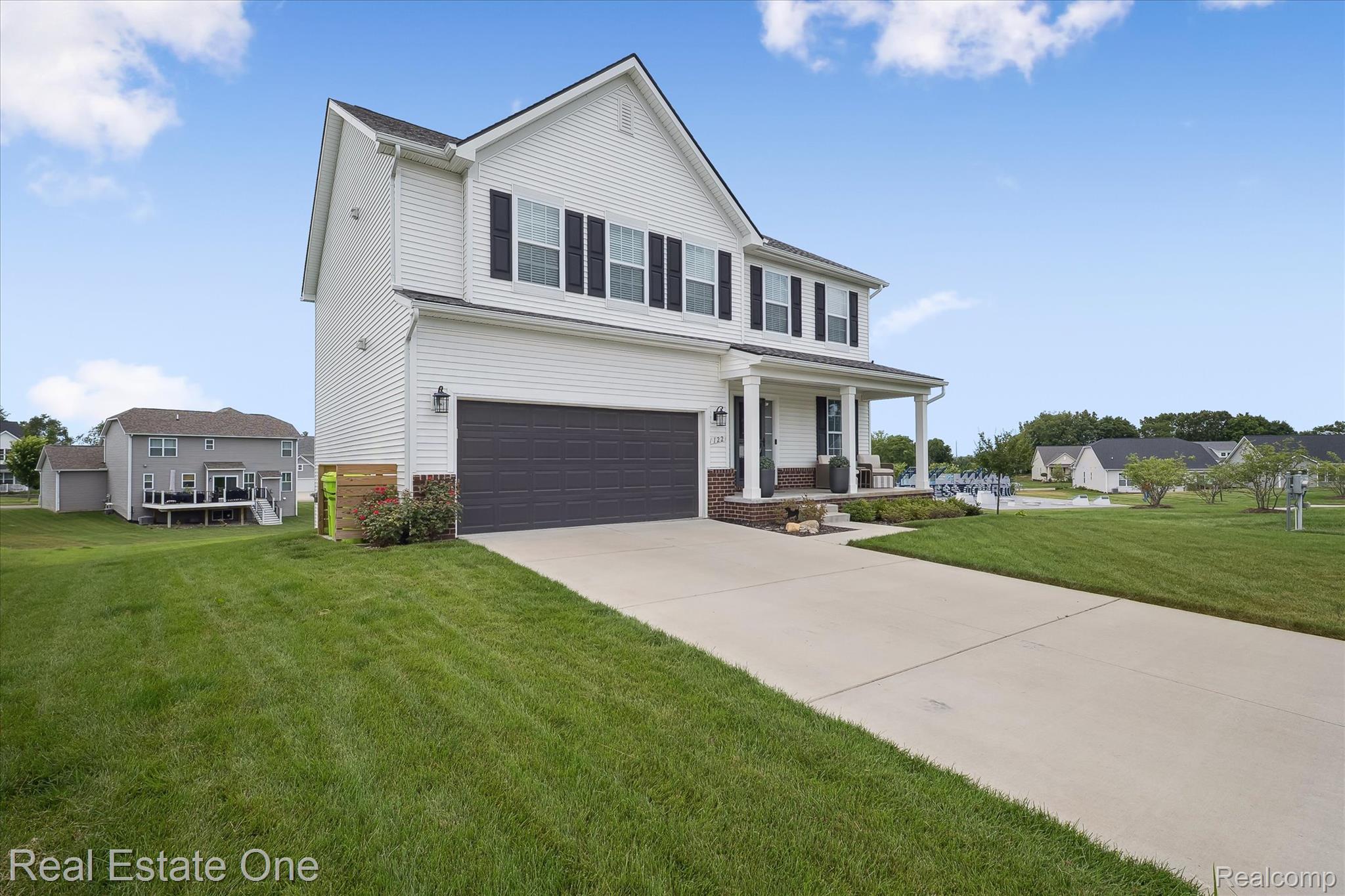 122 Saddleback Court