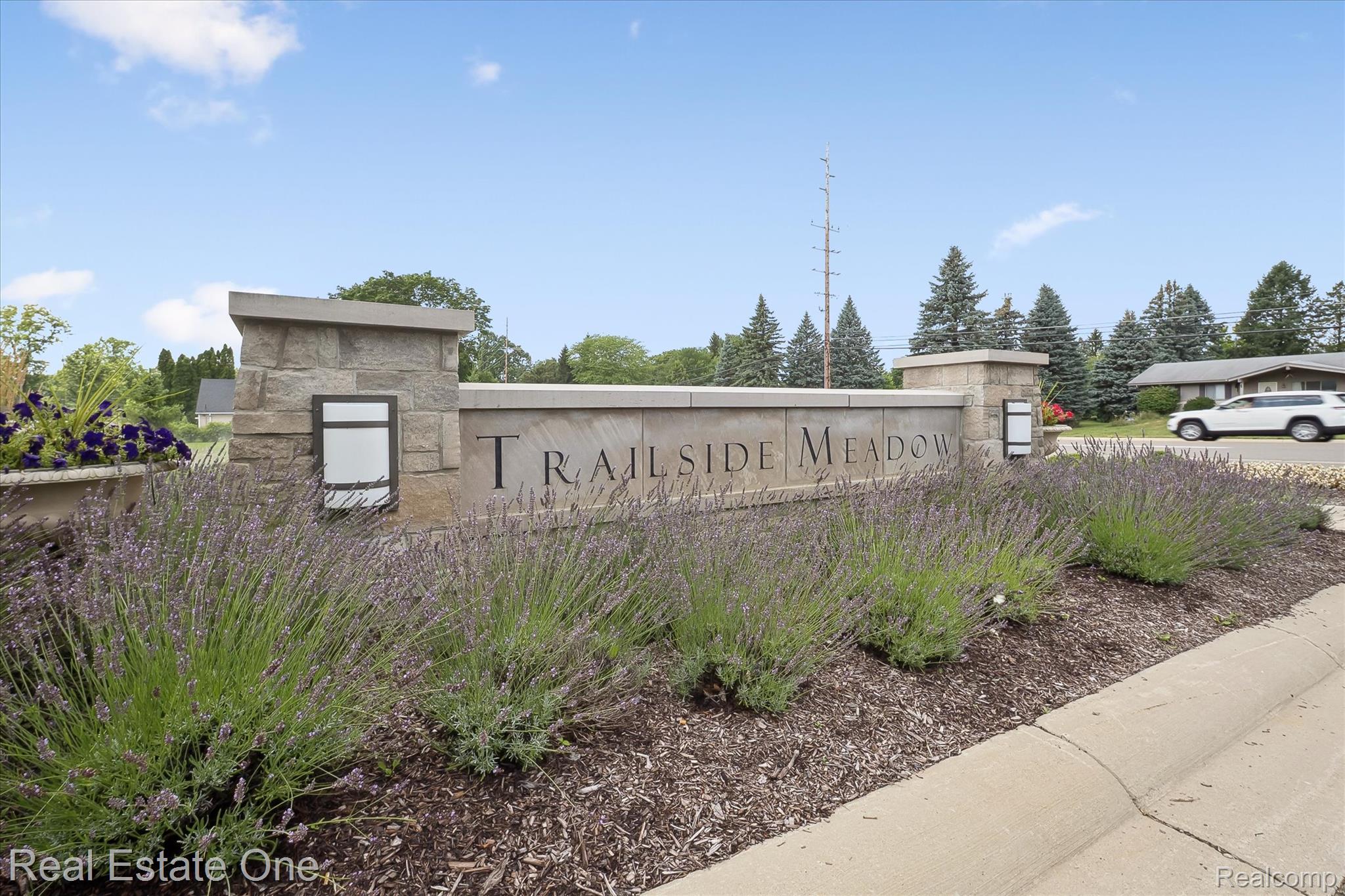 122 Saddleback Court
