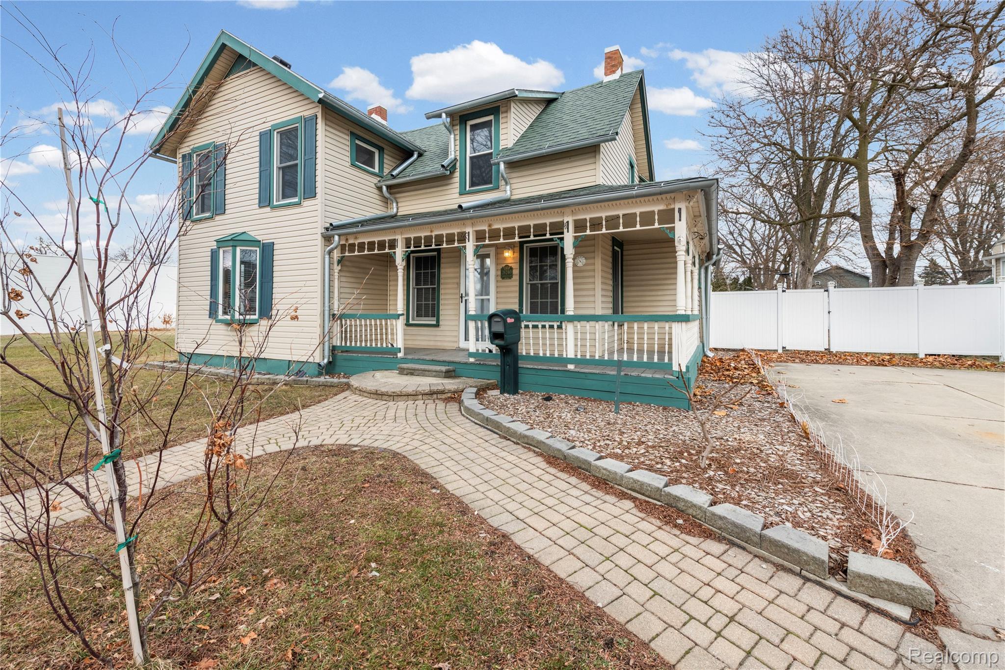 26240 Gibraltar Road