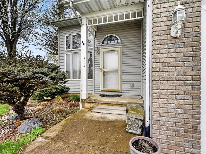 5170 N Granite