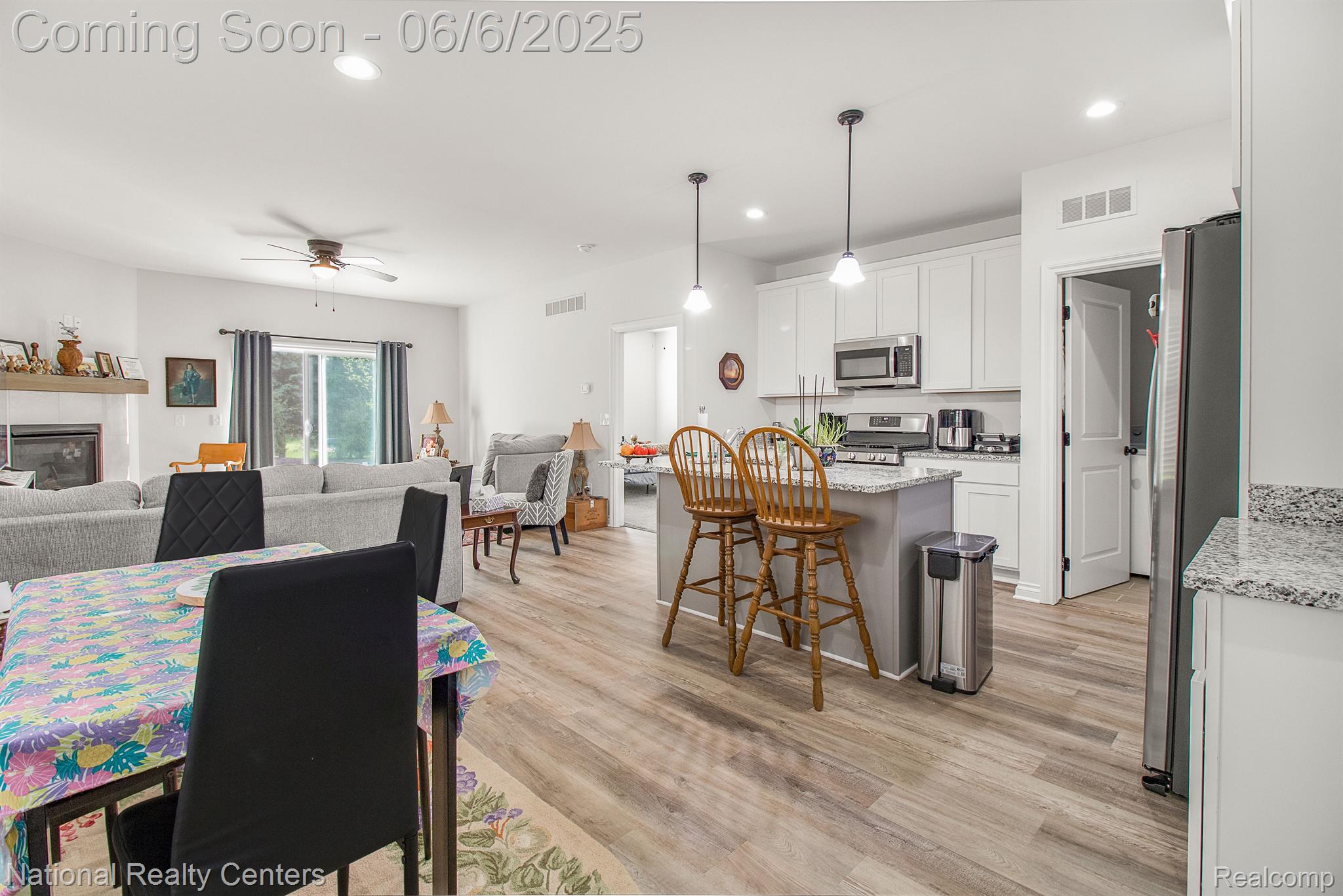 11801 Hines Place Drive