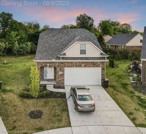 11801 Hines Place Drive Livonia City MI 48150