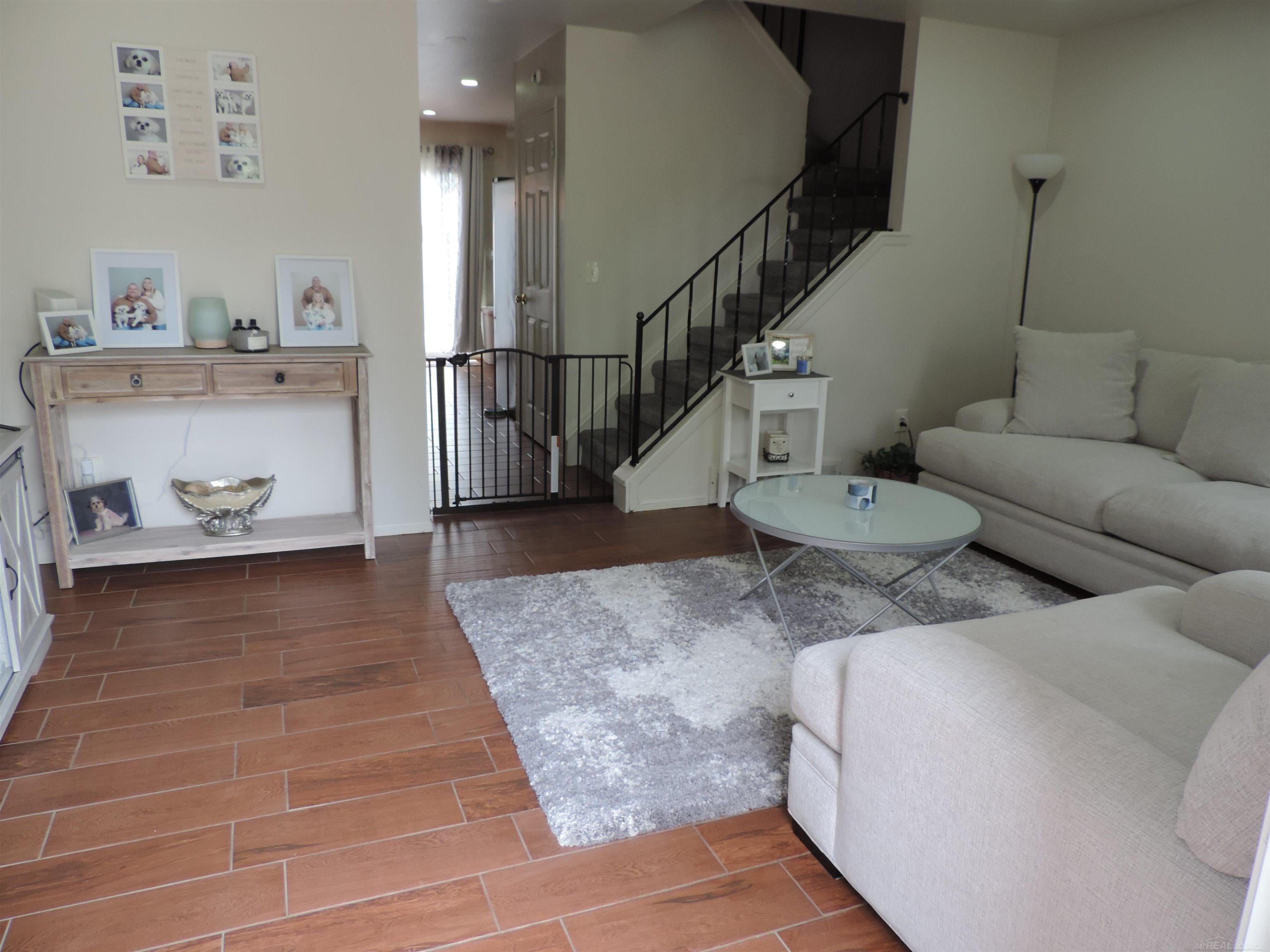 29011 Scarborough Dr Drive