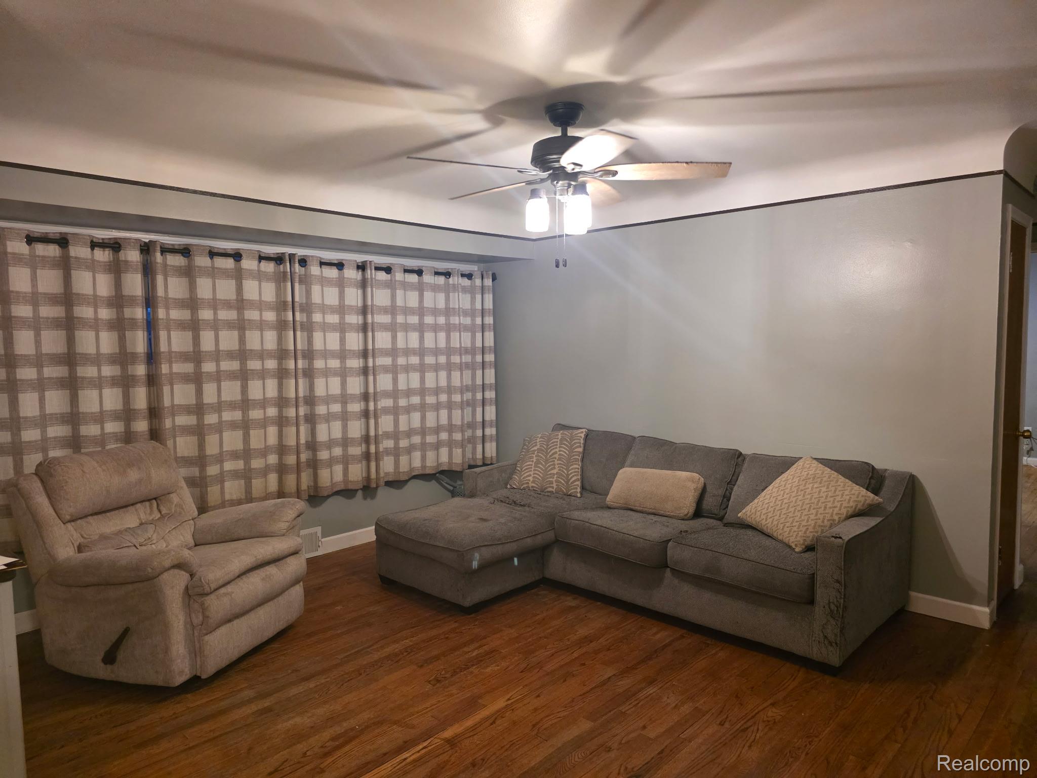 24920 Chernick Street