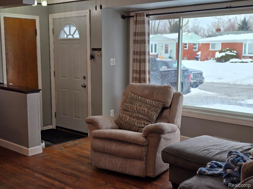 24920 Chernick Street