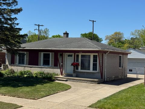 1720 LESLIE Street Westland City Wayne MI 48186