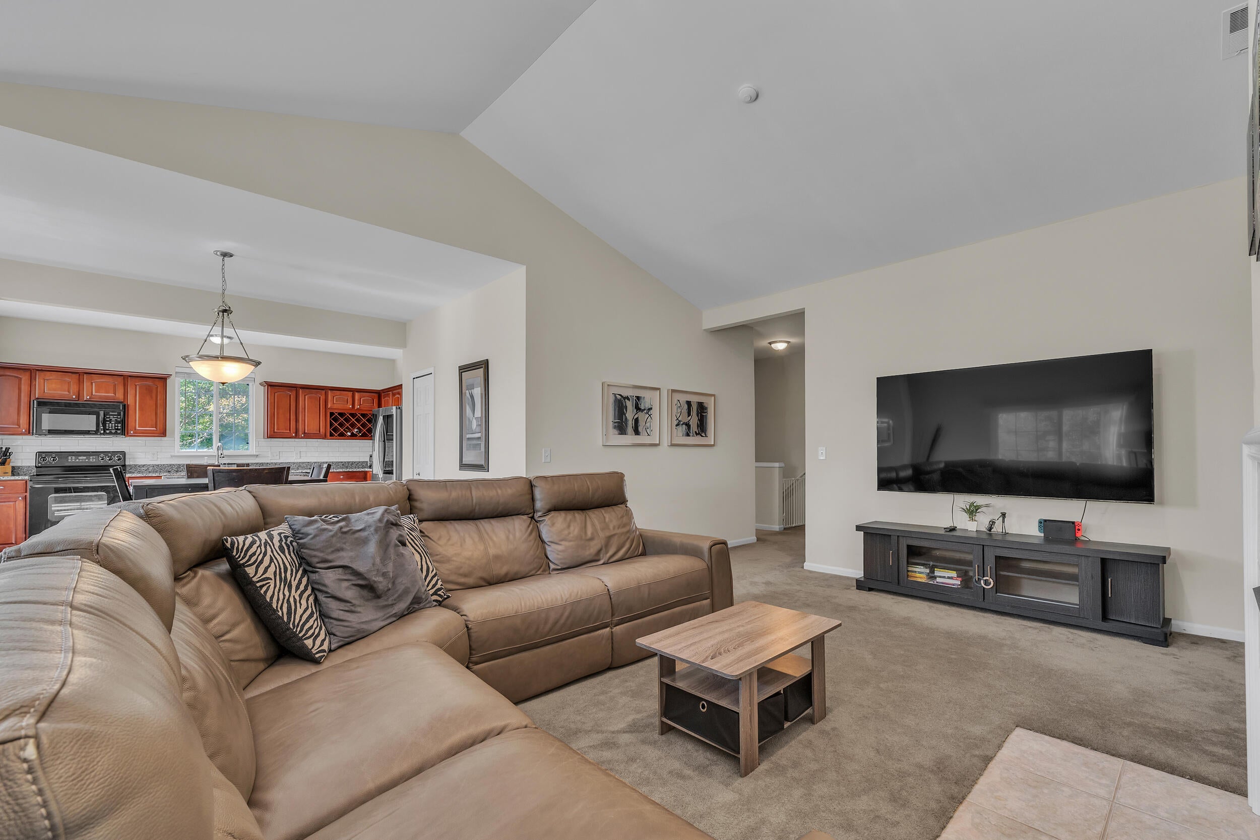 2263 Pinecroft Drive