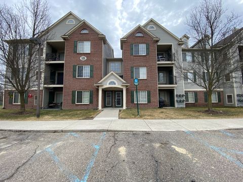 14306 PINEHURST Lane Grand Blanc Charter Township Genesee MI 48439