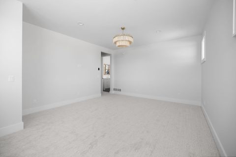 listing image 72