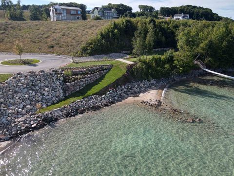 listing image 86
