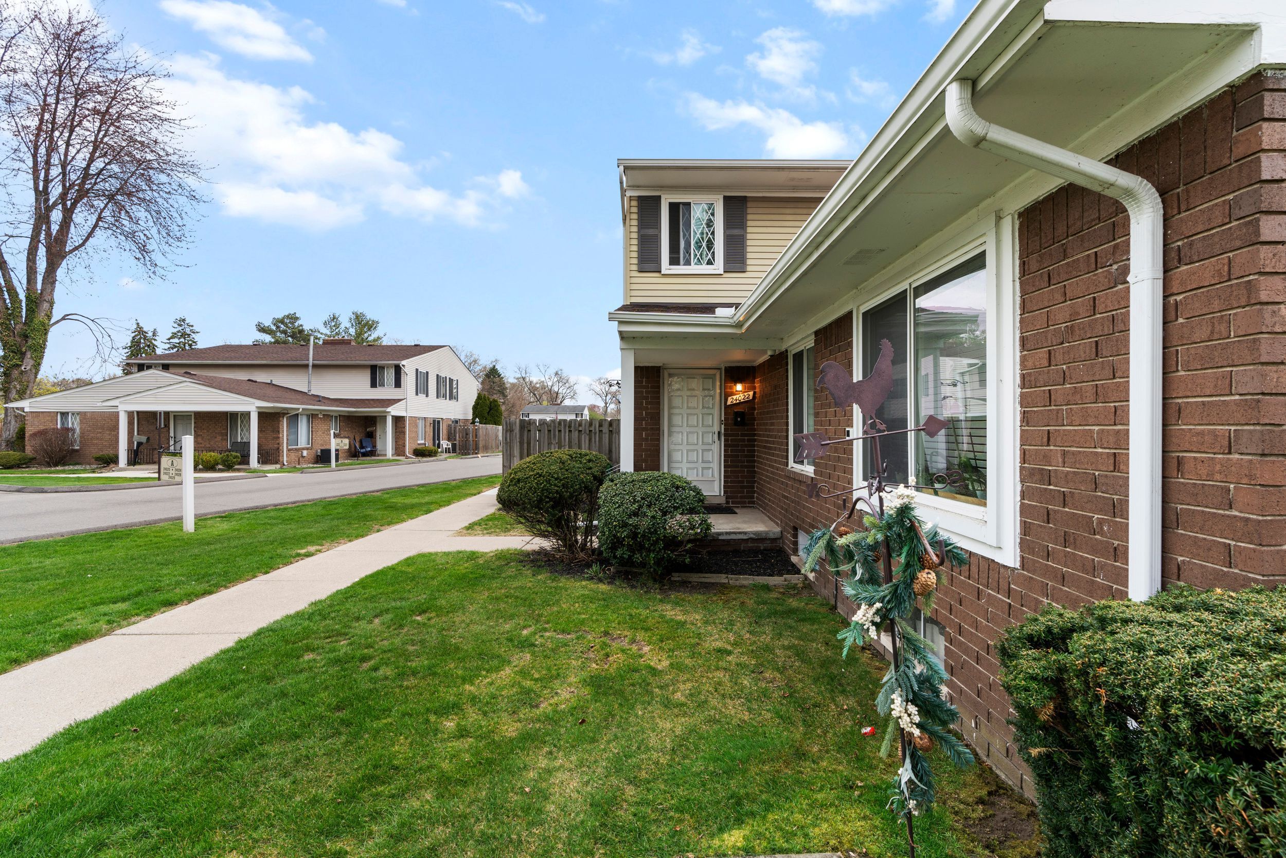 24022 QUAD PARK Lane