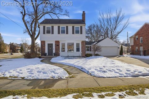 2307 Lloyd Avenue Royal Oak City MI 48073