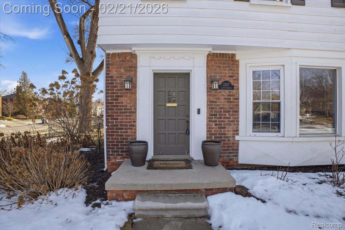 2307 Lloyd Avenue